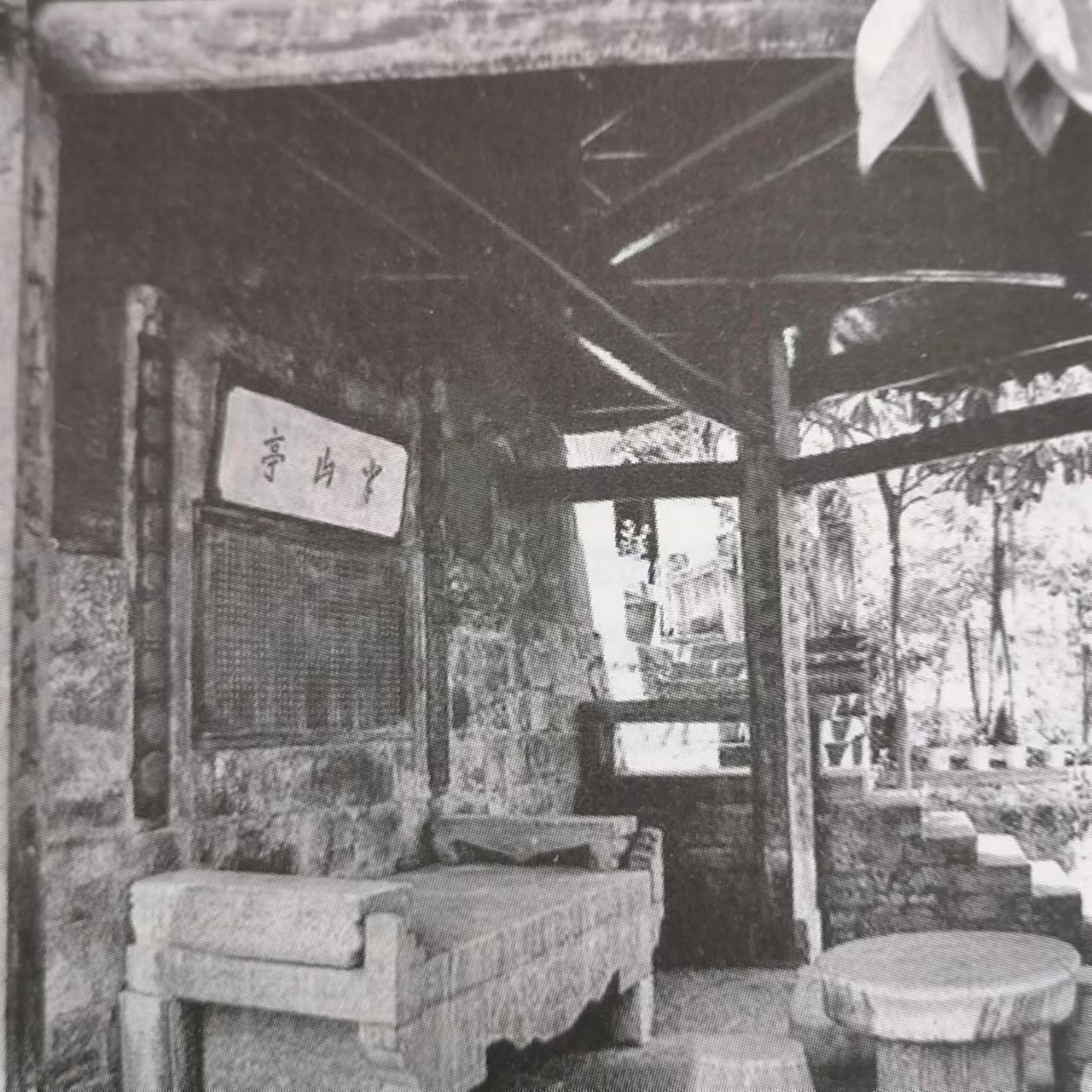 两任知府两种结局