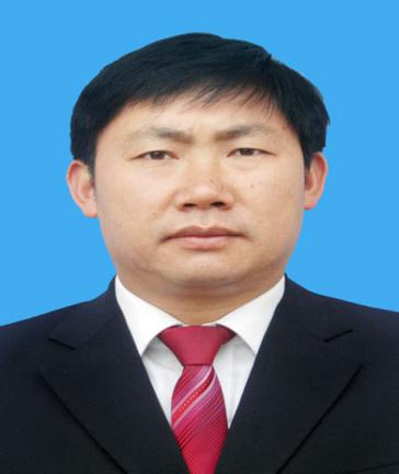 梁龙泽